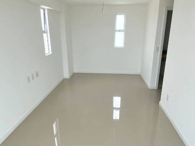 Apartamento para Venda em Fortaleza - 4