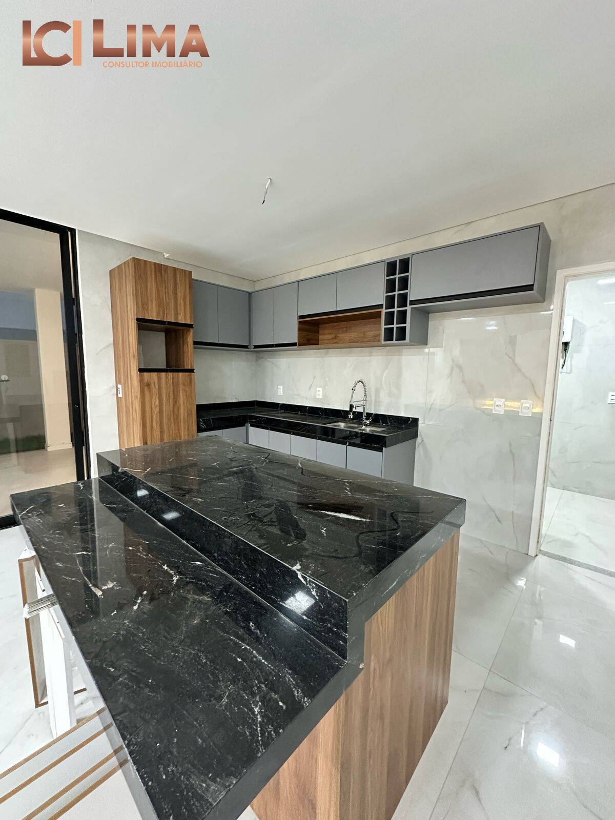 Casa à venda com 4 quartos, 339m² - Foto 16
